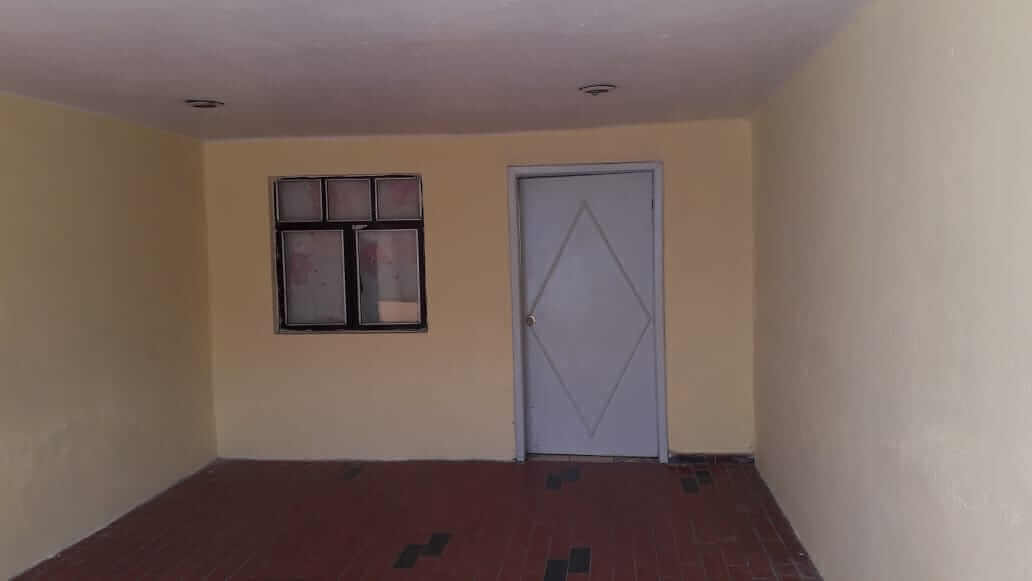 Cochera para un Auto Casa en Venta Zona Centro de guascalientes